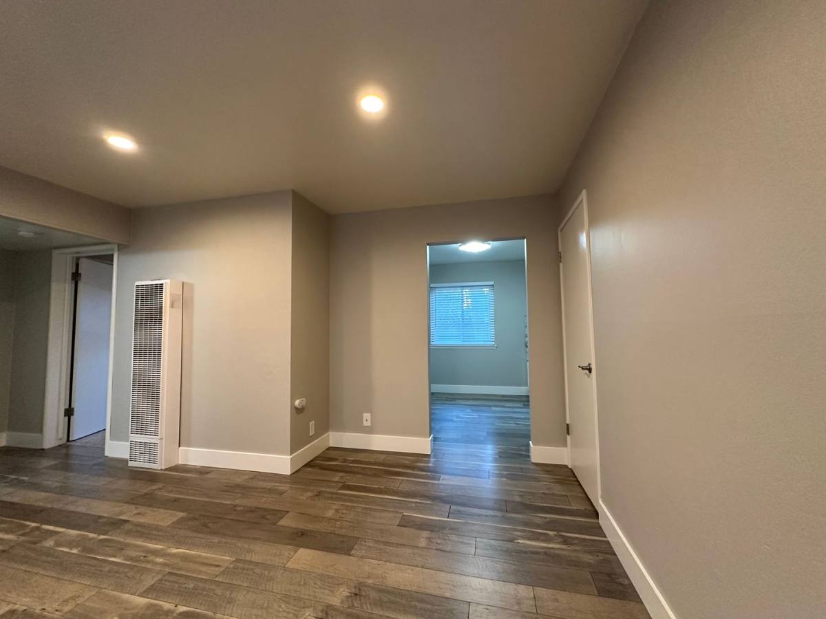 Apartment for rent at 2713-2721 T St, Sacramento, CA 95816
