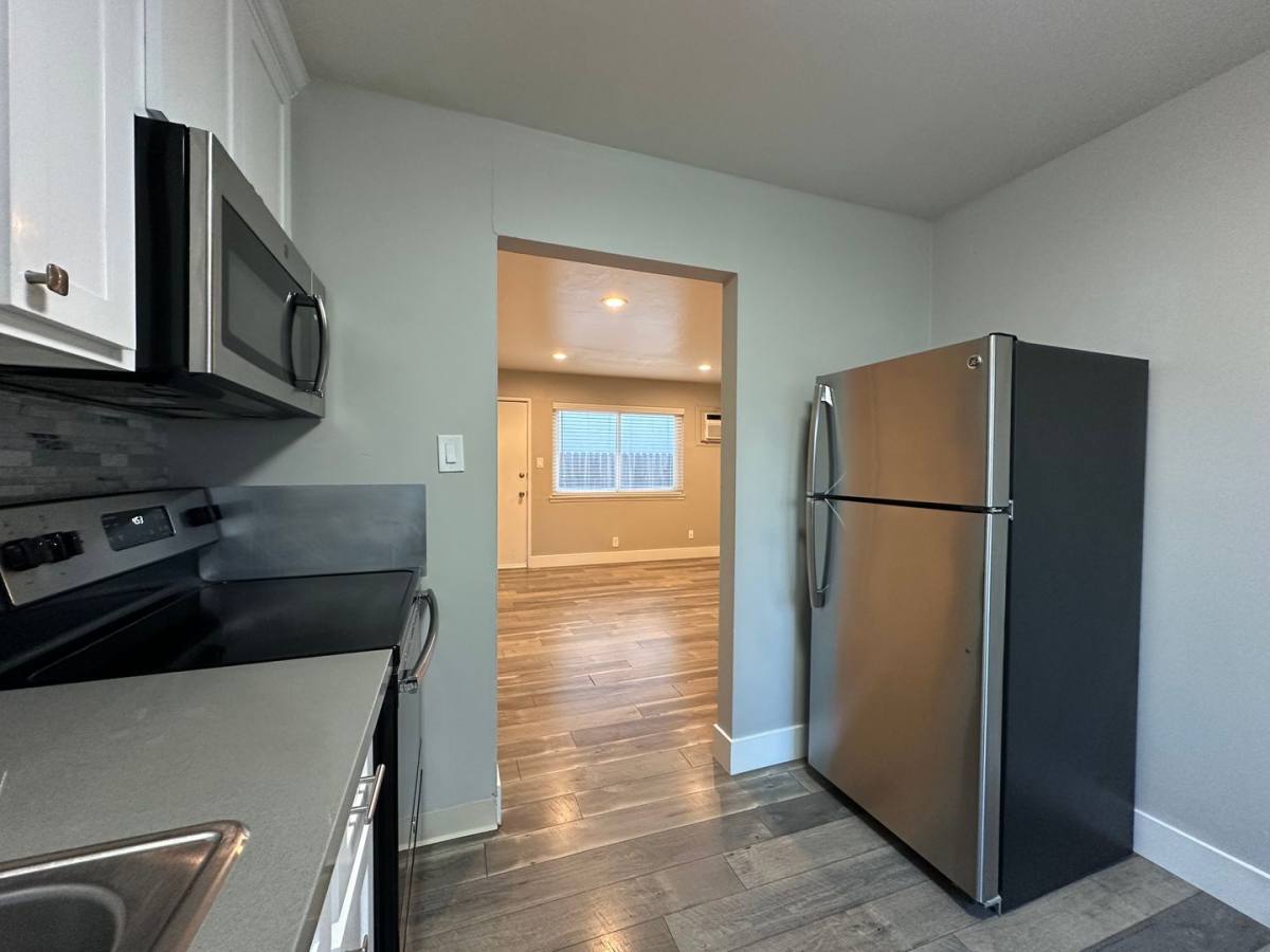 Apartment for rent at 2713-2721 T St, Sacramento, CA 95816