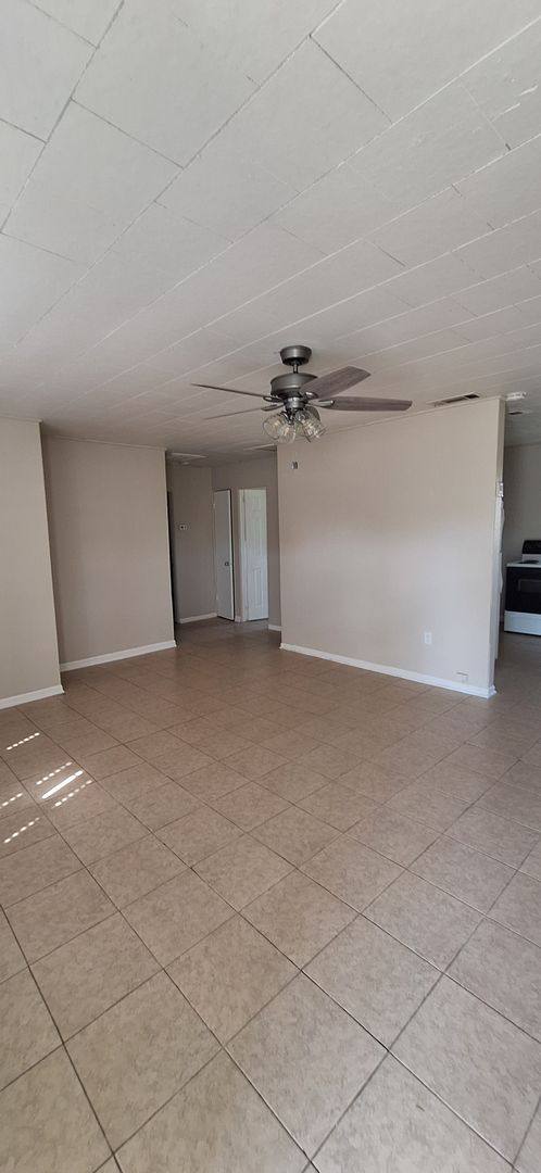 House for rent at 122 Laurel Oak St, Melbourne, FL 32904