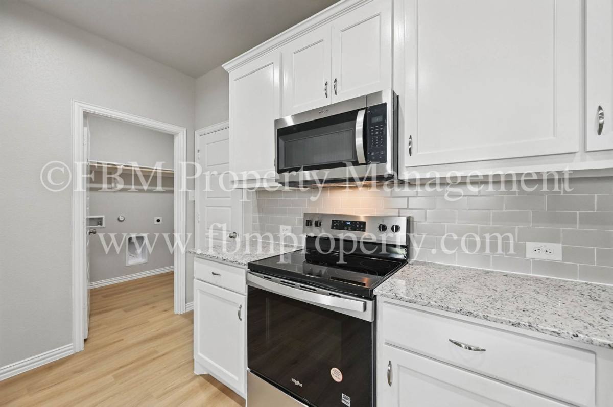Townhouse for rent at 2909 Ali Dr, Waxahachie, TX 75165
