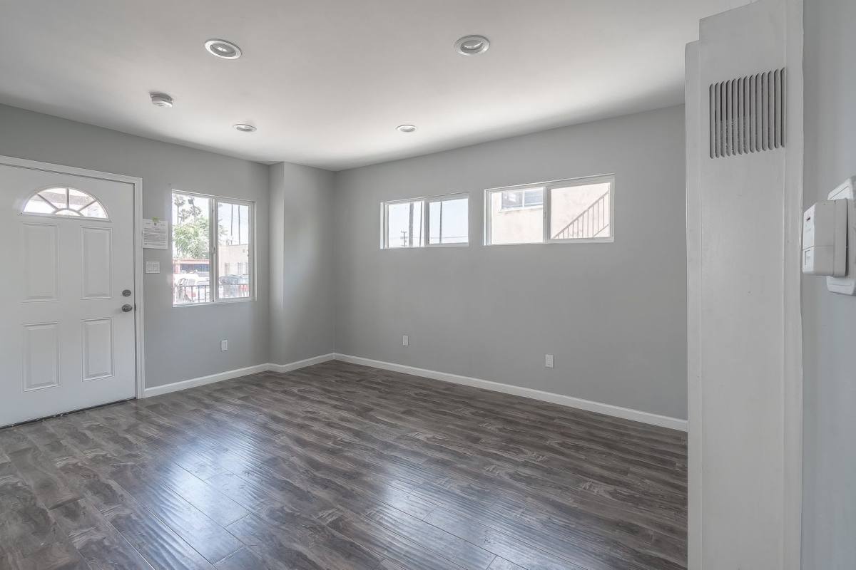 Apartment for rent at 1242-1244 1 2 W, Los Angeles, CA 90044