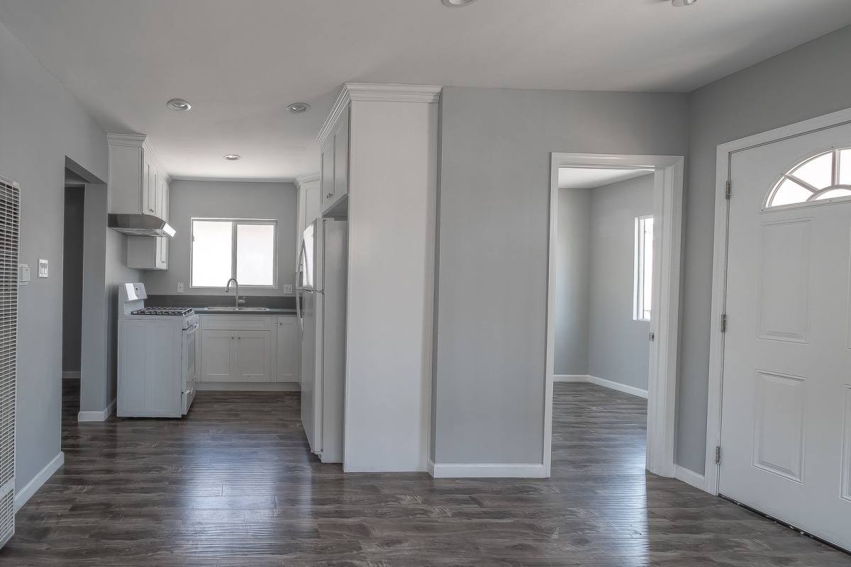 Apartment for rent at 1242-1244 1 2 W, Los Angeles, CA 90044