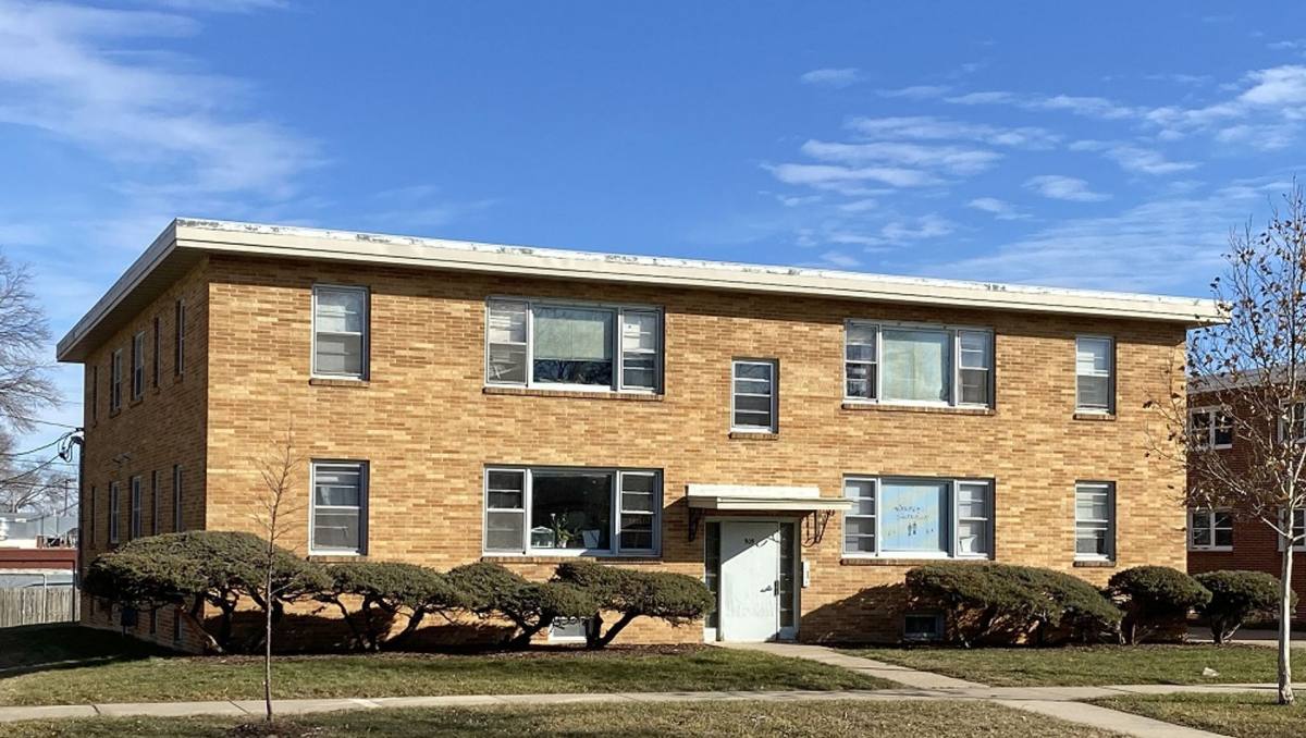 Apartment for rent at 909 S Brooks St, Madison, WI 53715