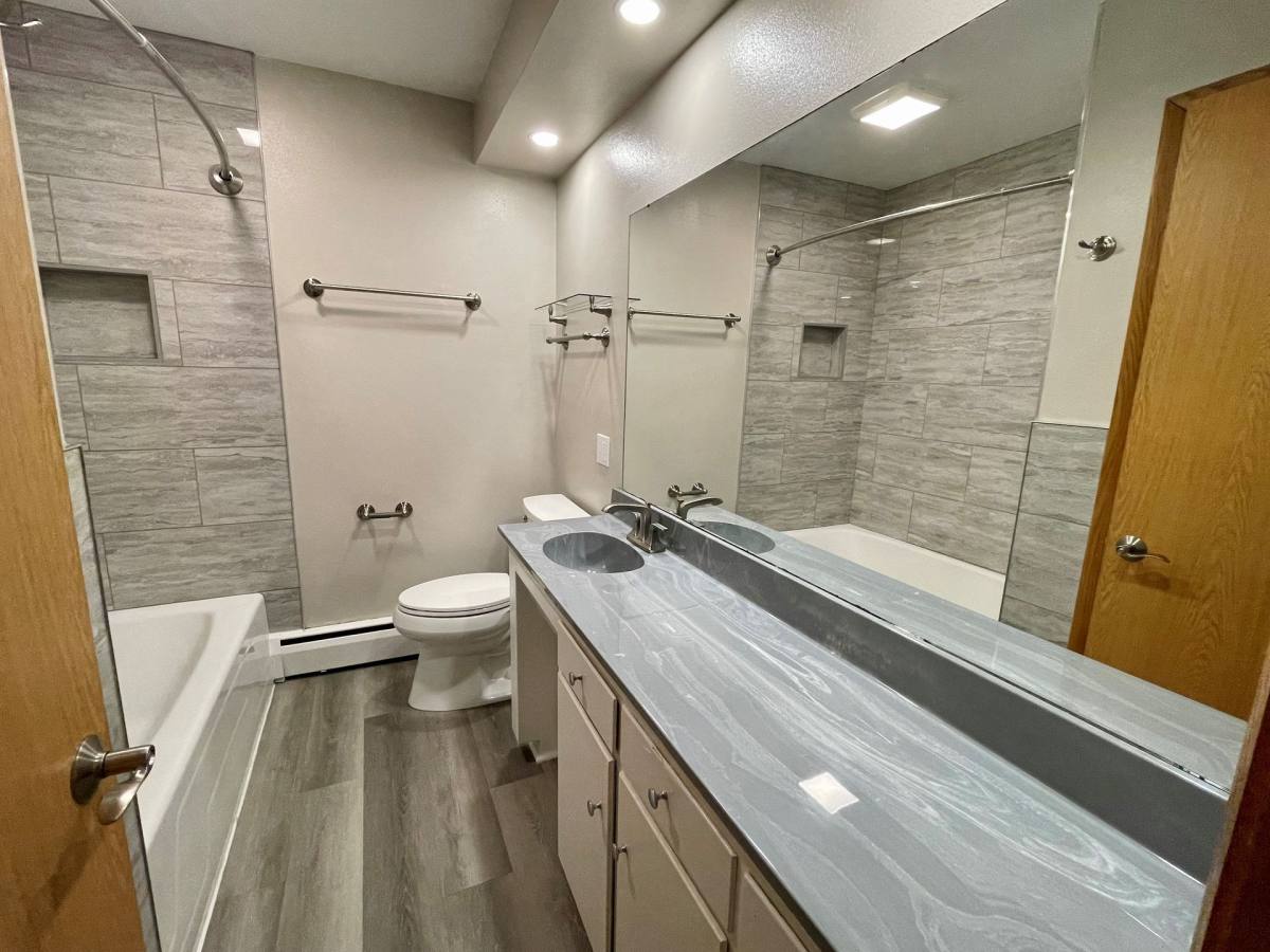 Apartment for rent at 909 S Brooks St, Madison, WI 53715