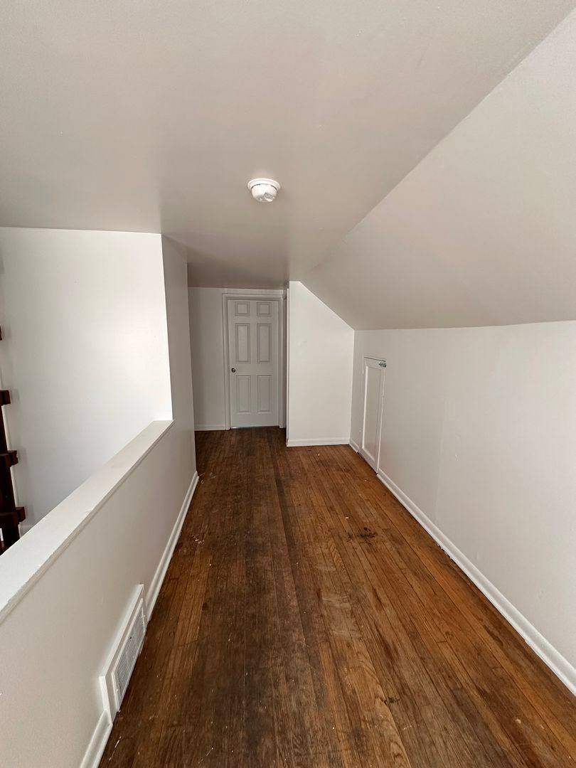 Apartment for rent at 210 Perrin St, Ypsilanti, MI 48197