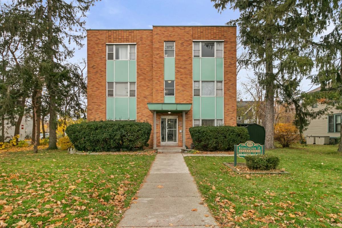 Apartment for rent at 211 N Washington St, Ypsilanti, MI 48197