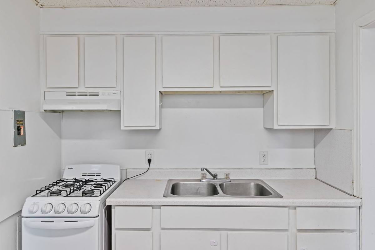Apartment for rent at 211 N Washington St, Ypsilanti, MI 48197