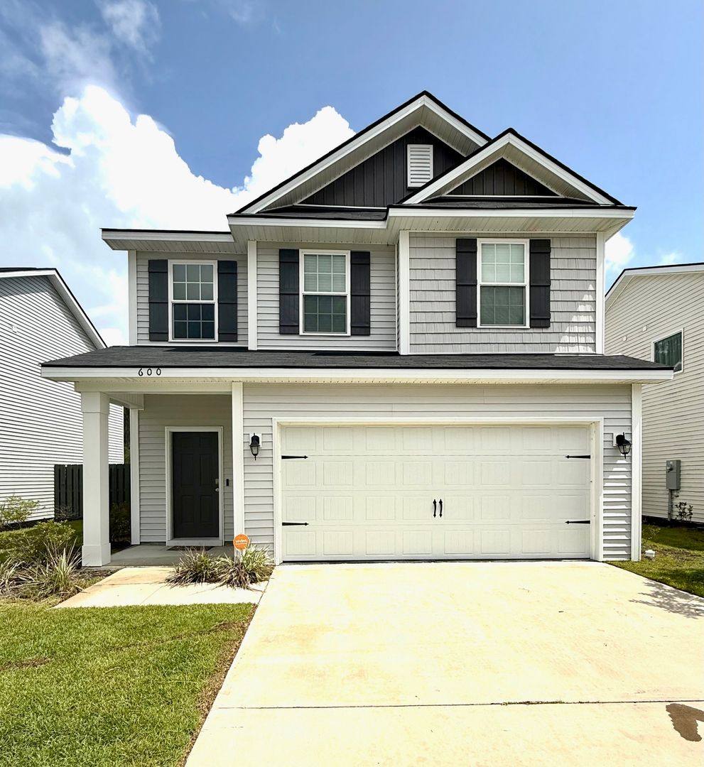 House for rent at 600 Brightleaf Circle, Hinesville, GA 31313