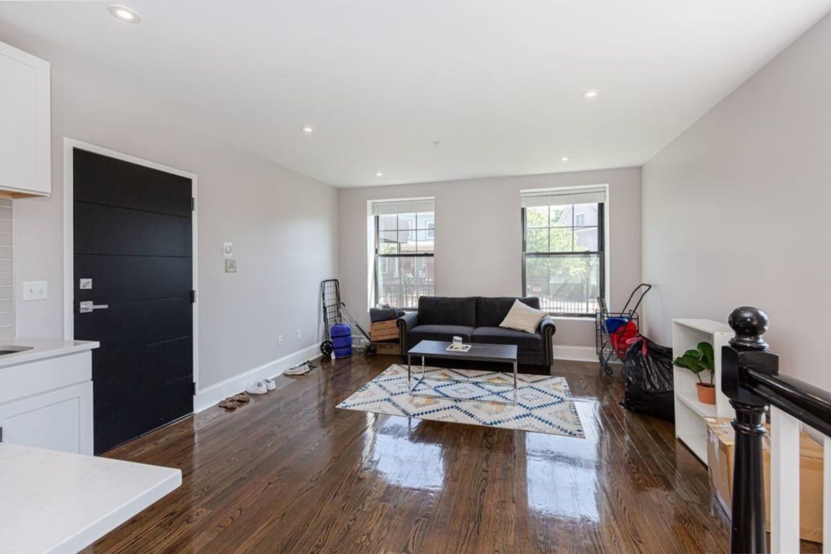 Apartment for rent at 19 Dudley St #2, Roxbury, MA 02119