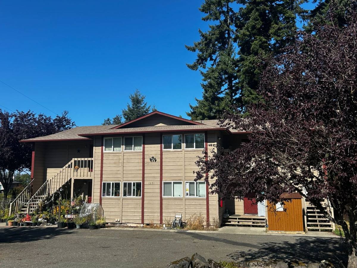 Apartment for rent at 1231 Campbell Ave, Port Angeles, WA 98362