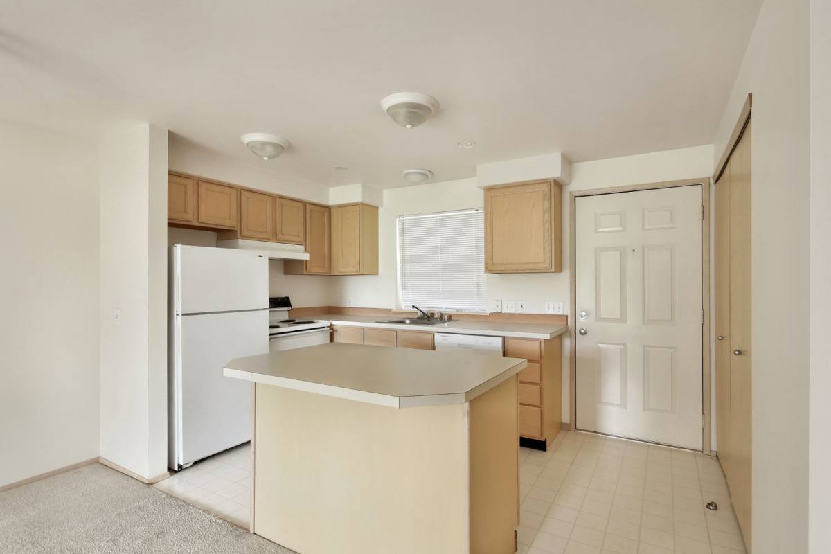 Apartment for rent at 2501 2505 Taylor Ave, Bellingham, WA 98225