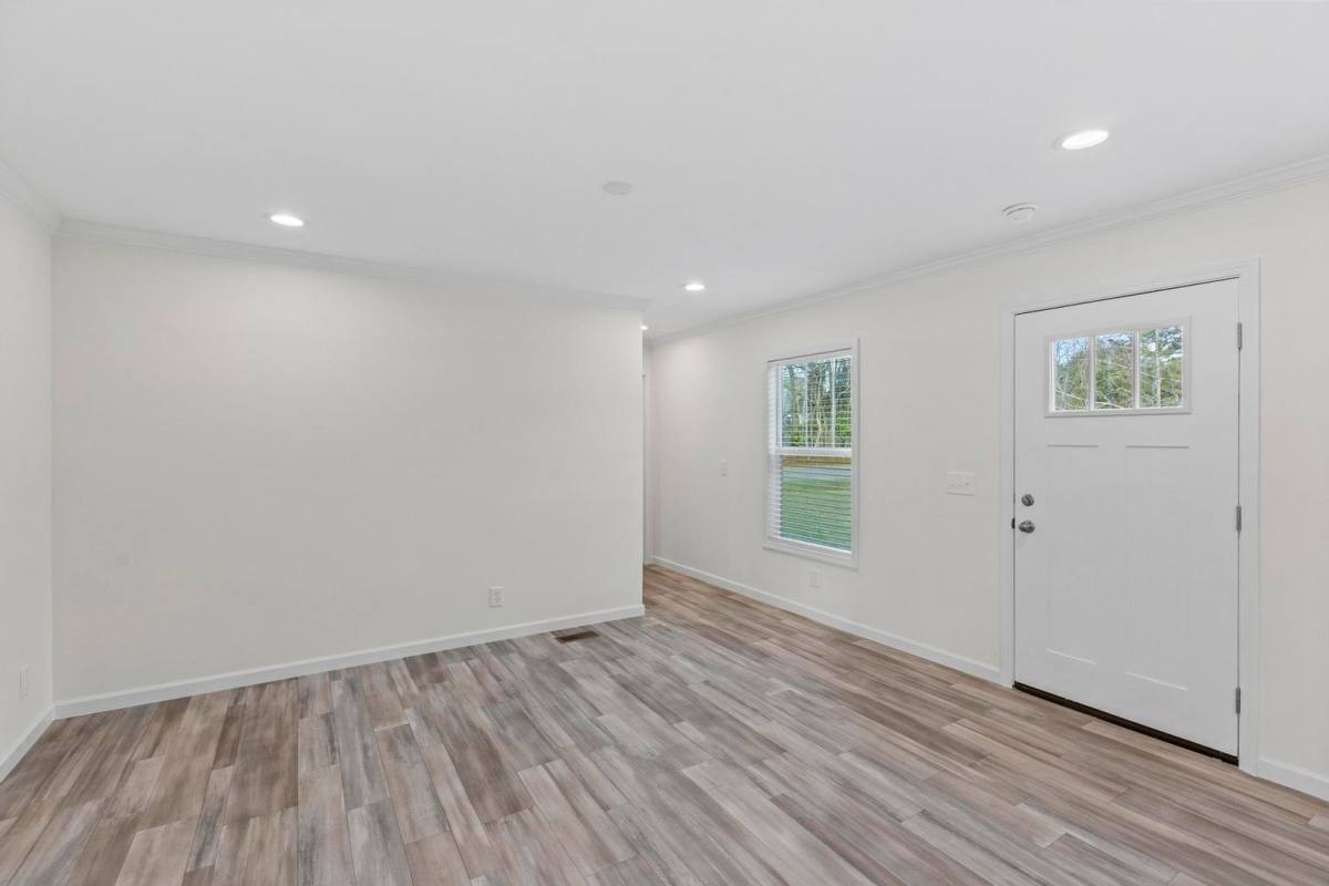 House for rent at 425 Becky's Creek Rd, Hampstead, NC 28443