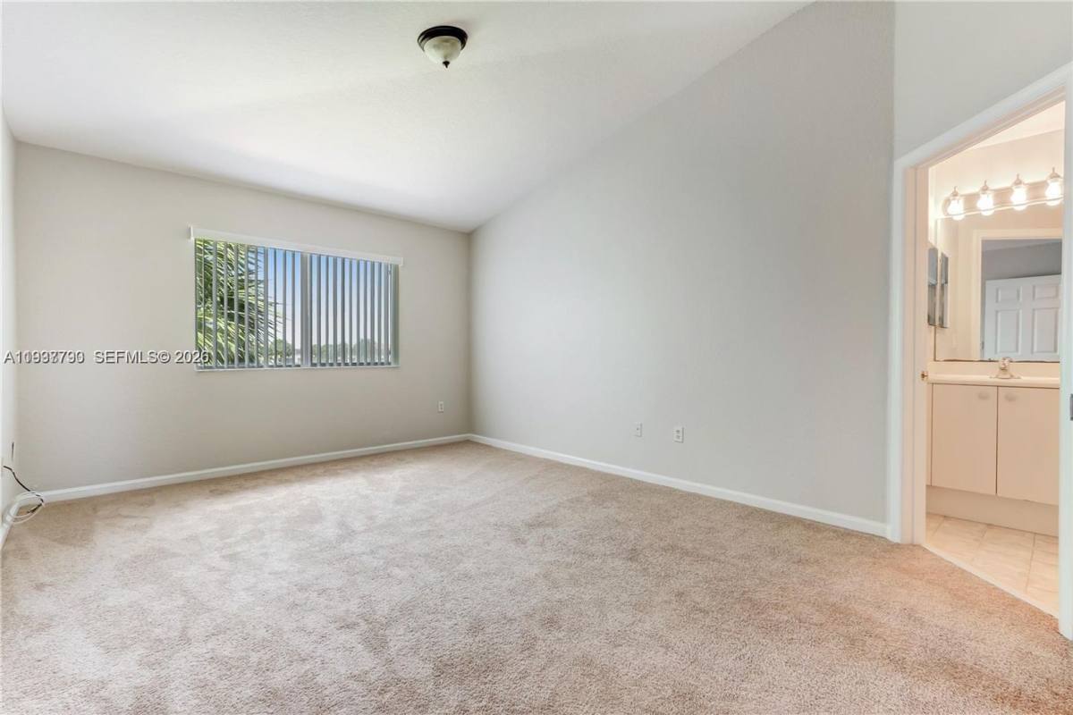 House for rent at 2830 SW 83rd Terrace #101, Hollywood, FL 33025