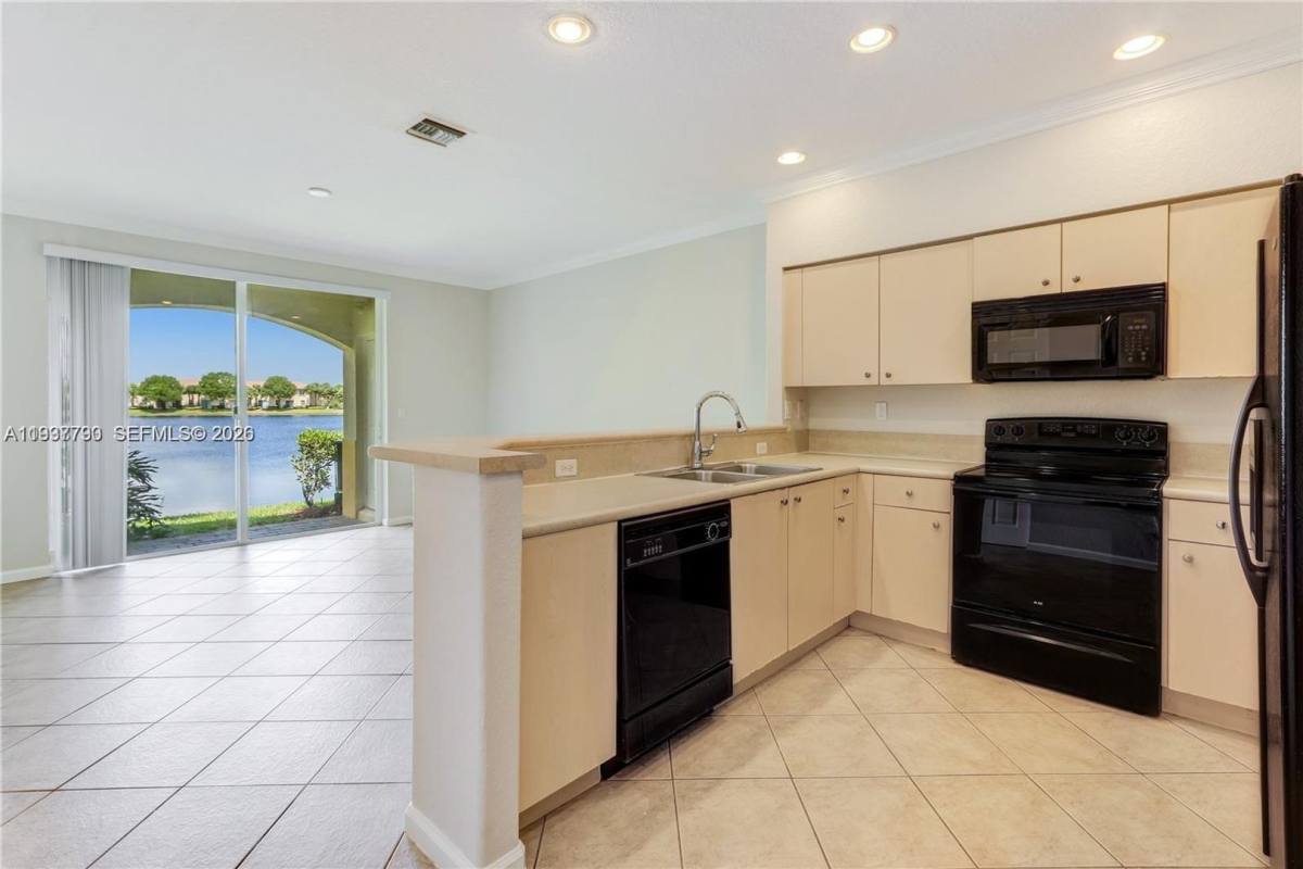 House for rent at 2830 SW 83rd Terrace #101, Hollywood, FL 33025