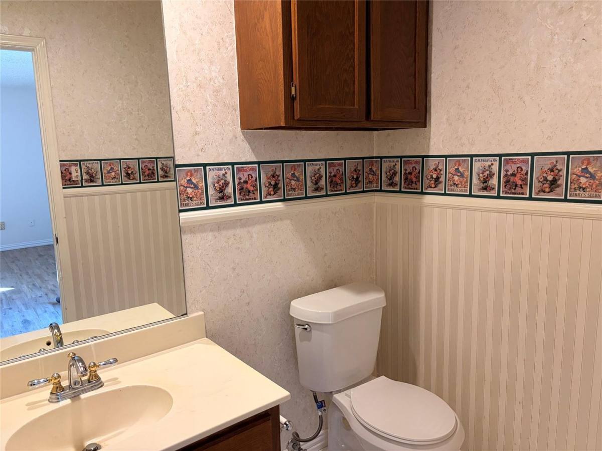 Condo for rent at 2327 Torrington Dr, Arlington, TX 76012