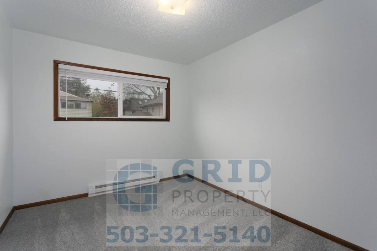 Apartment for rent at 1131 SE 17th Ave #F, Portland, OR 97214