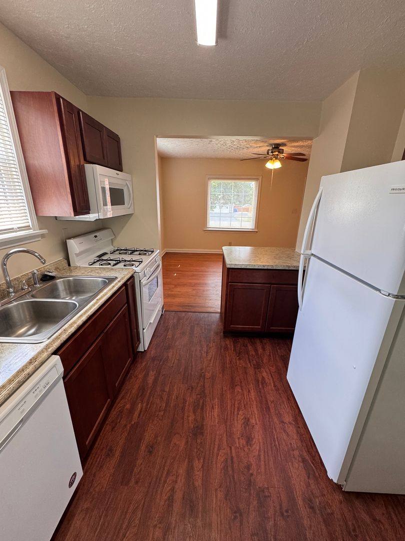 House for rent at 817 Taylor, Girard, OH 44420