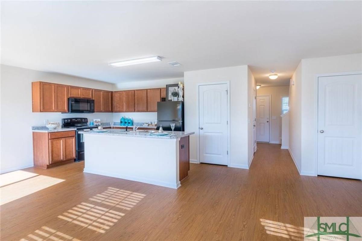 Townhouse for rent at 118 Orkney Rd, Port Wentworth, GA 31407