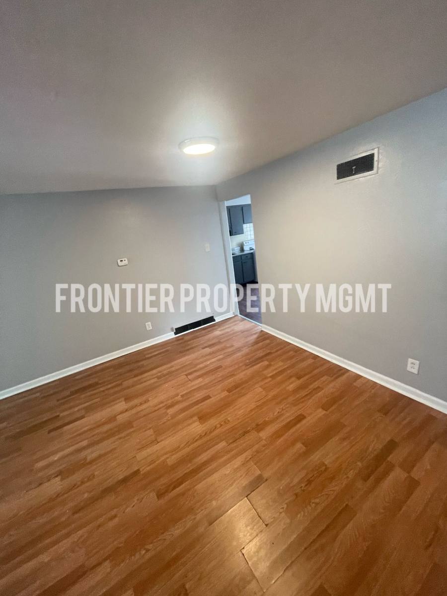 Apartment for rent at 1000 Wild Cherry Lane, Saint Louis, MO 63130