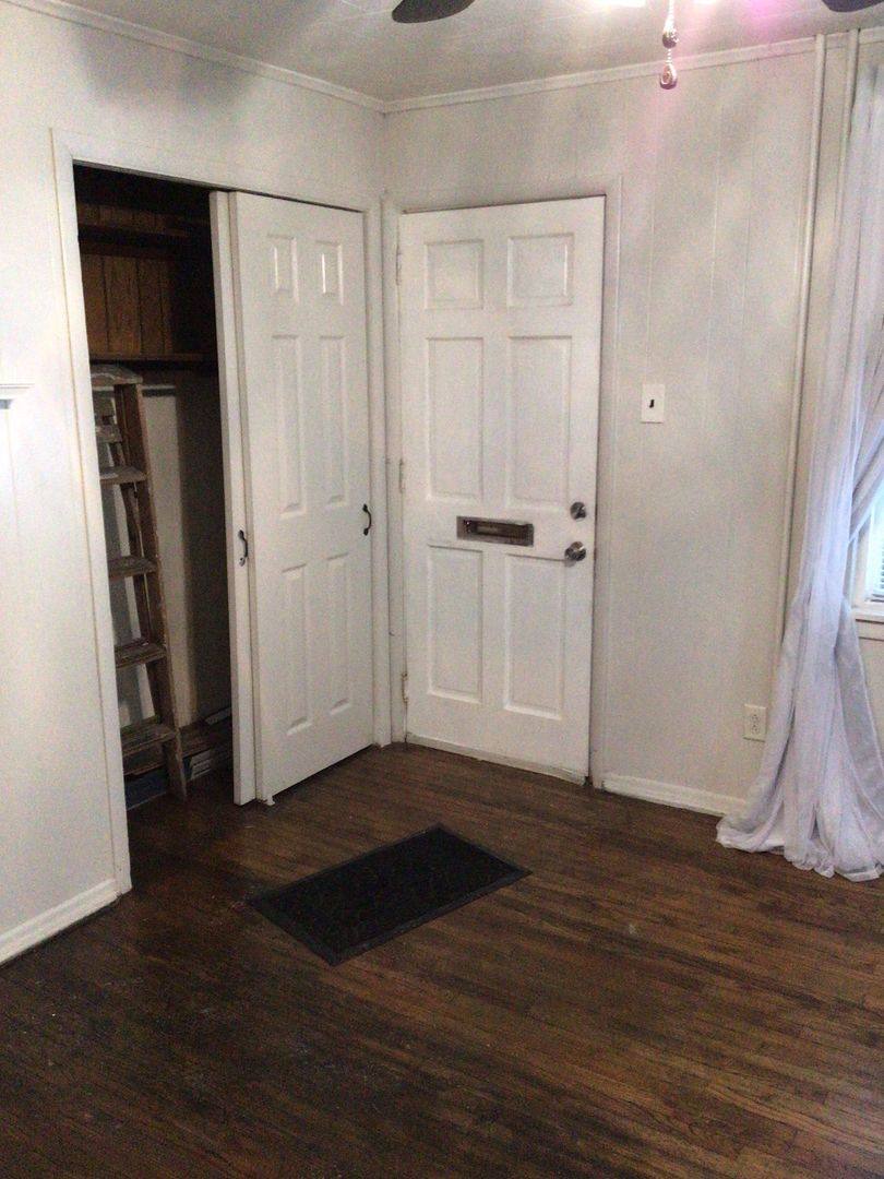 Apartment for rent at 520 Woodvale Ave, Chambersburg, PA 17201