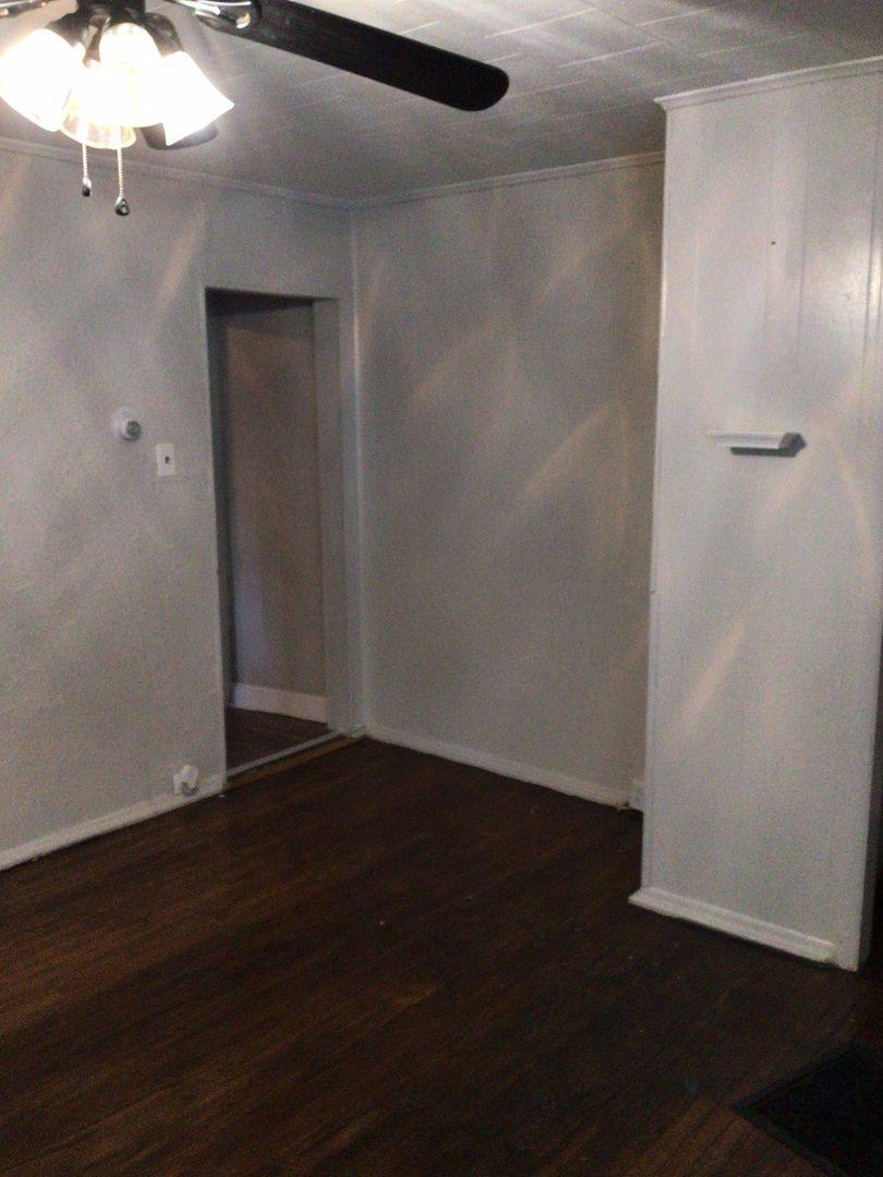 Apartment for rent at 520 Woodvale Ave, Chambersburg, PA 17201