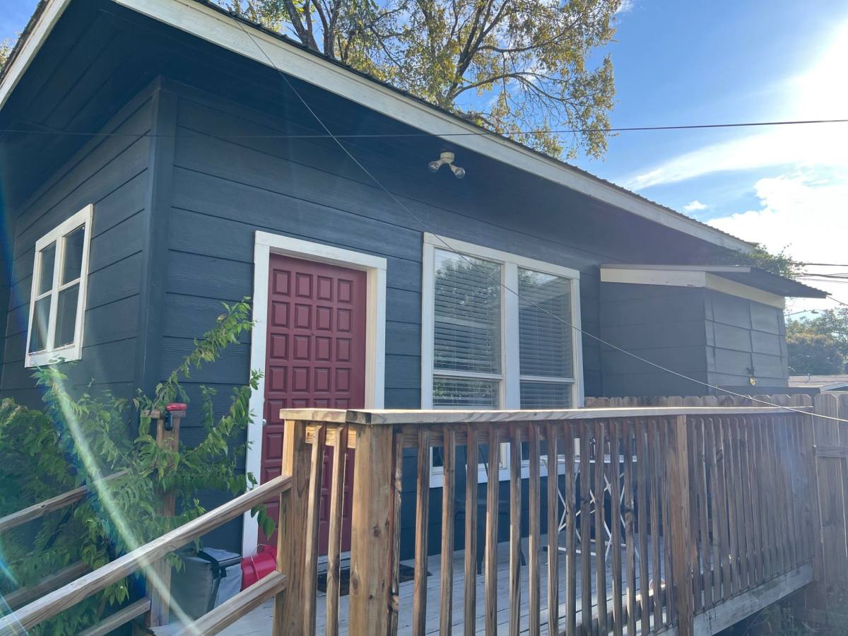 Townhouse for rent at 607 Nelray Blvd #B, Austin, TX 78751