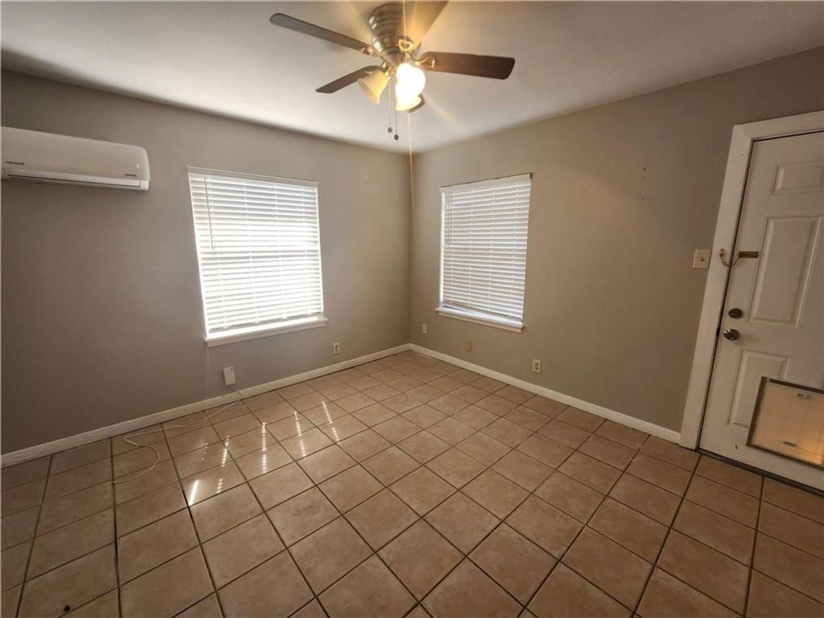 Townhouse for rent at 607 Nelray Blvd #B, Austin, TX 78751