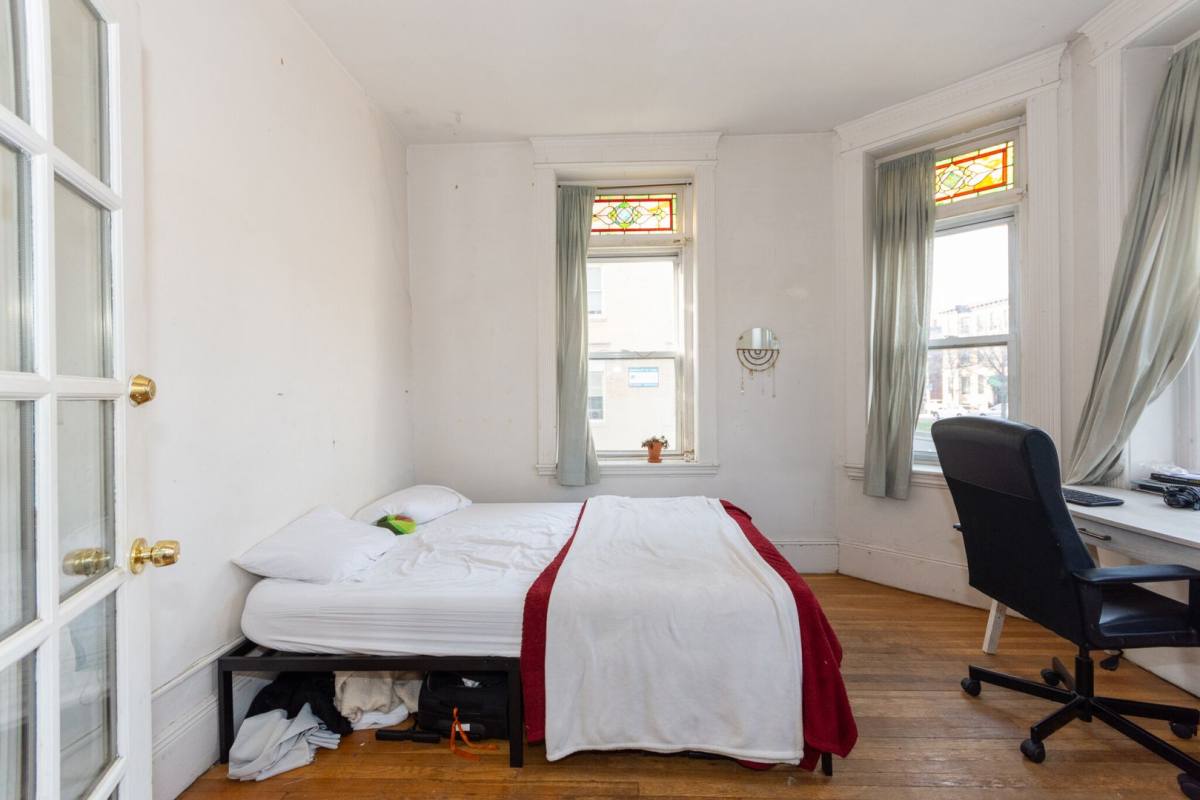 House for rent at 60 Brighton Ave #1, Brighton, MA 02135