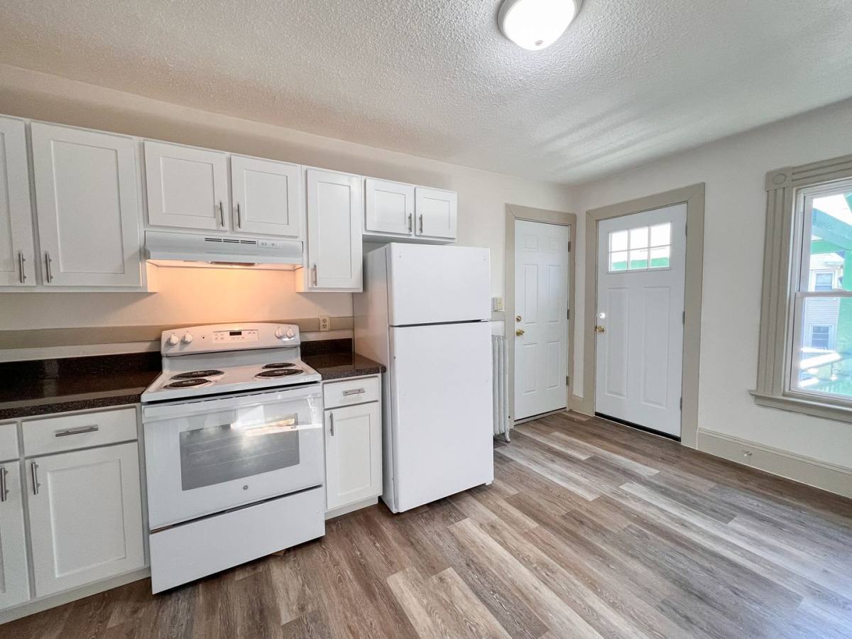 Apartment for rent at 111-115 Lincoln St, Hartford, CT 06106