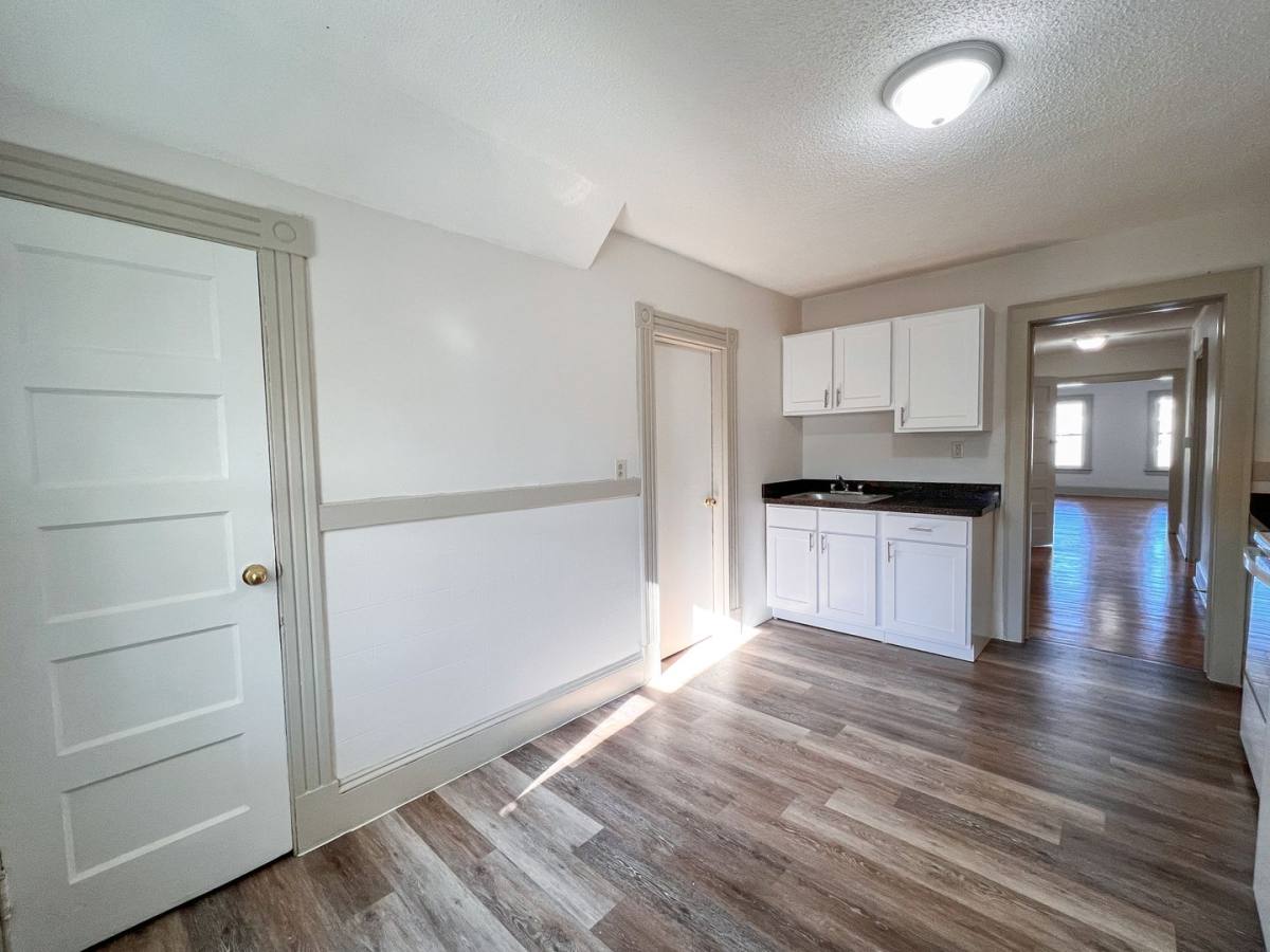 Apartment for rent at 111-115 Lincoln St, Hartford, CT 06106