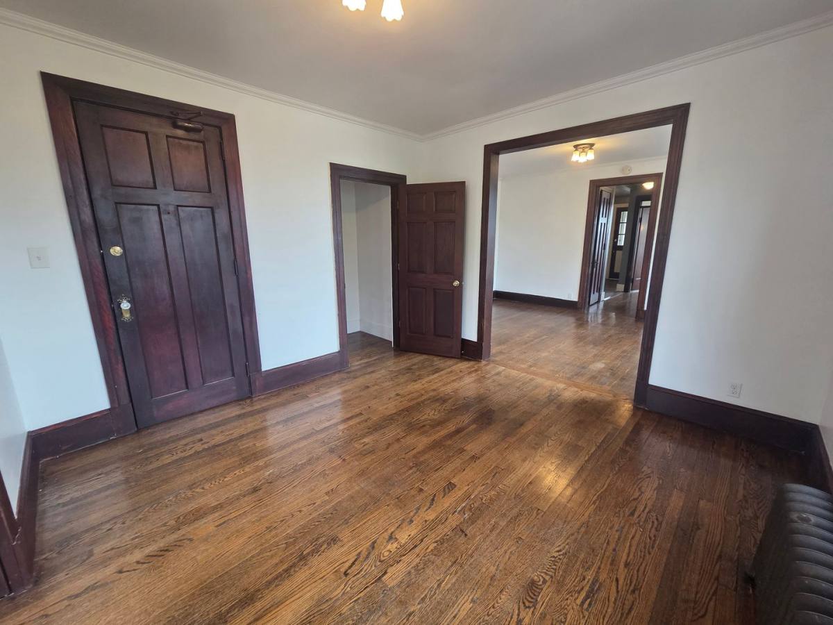Apartment for rent at 1534 Woodland Ave, Des Moines, IA 50309