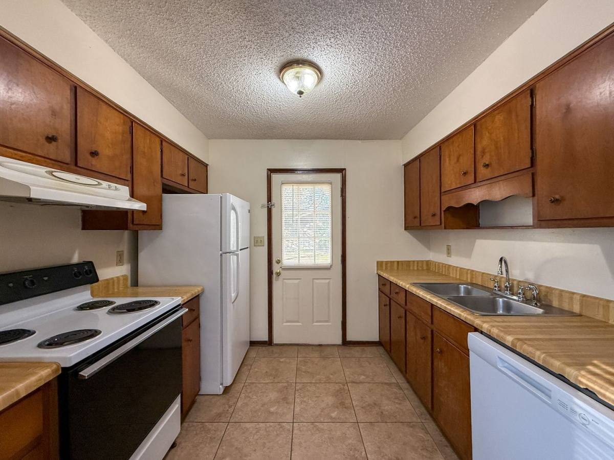 House for rent at 10840 W Highway 98, Pensacola, FL 32506