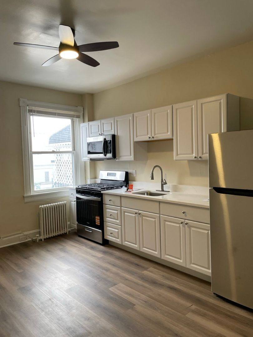 Townhouse for rent at 719 N Milton Ave, Baltimore, MD 21205