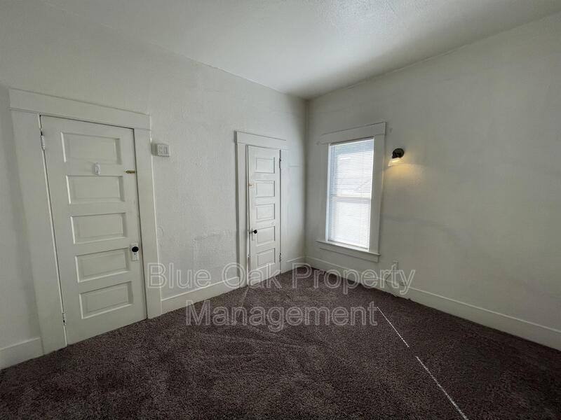 Apartment for rent at 960 Salem St #B, Chico, CA 95928