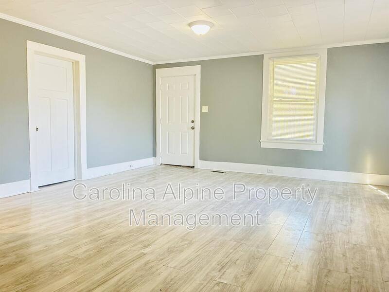 House for rent at 910 S Walnut St, Shelby, NC 28150