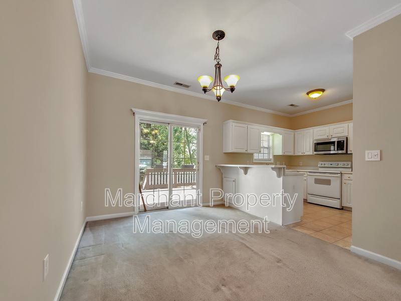 Townhouse for rent at 215 Rexford Dr, Moore, SC 29369