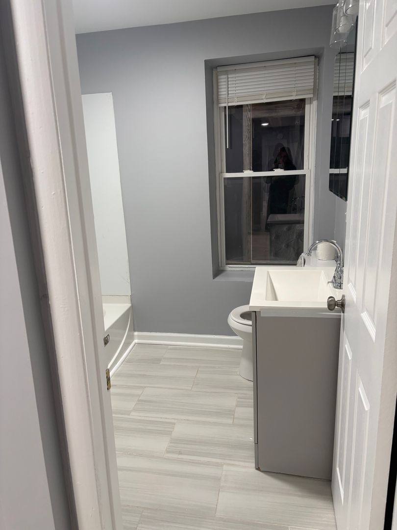 Apartment for rent at 5 Whitehall St, Cohoes, NY 12047