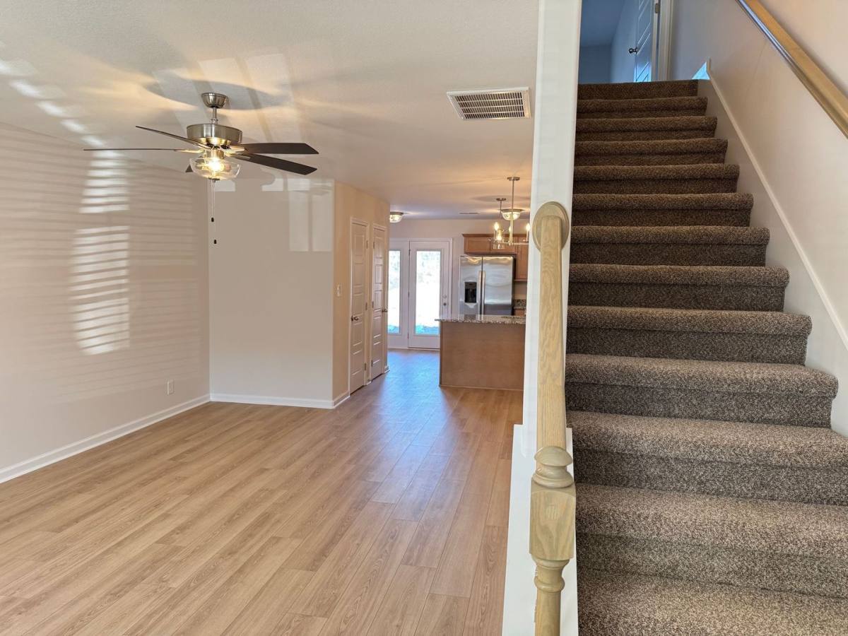 Townhouse for rent at 134 Quarry Point Dr, Clarksville, TN 37043