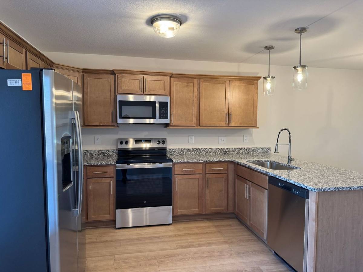 Townhouse for rent at 134 Quarry Point Dr, Clarksville, TN 37043