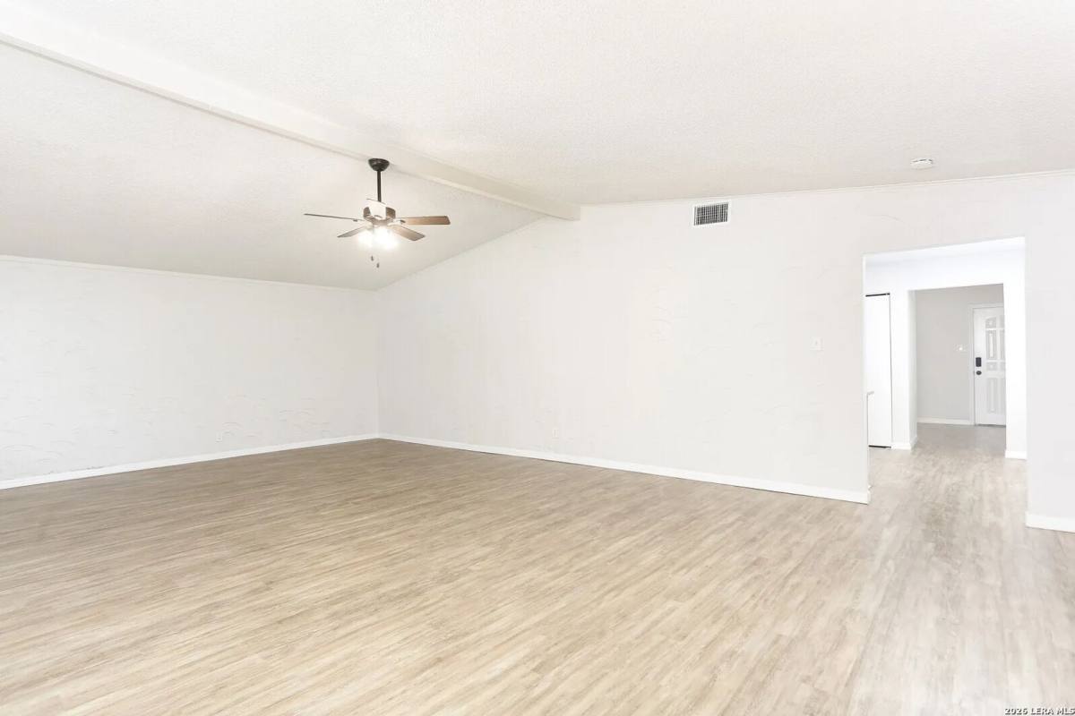 House for rent at 7118 Castleridge, San Antonio, TX 78227