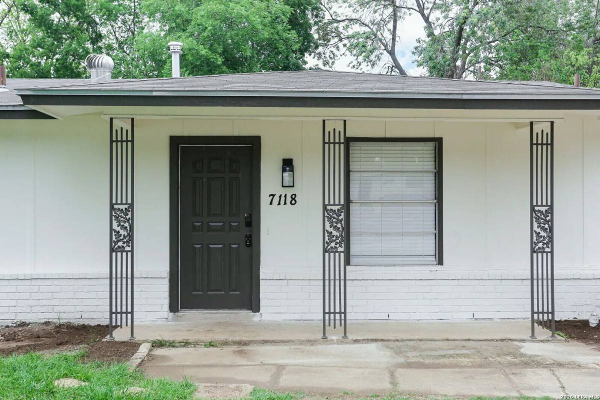 House for rent at 7118 Castleridge, San Antonio, TX 78227