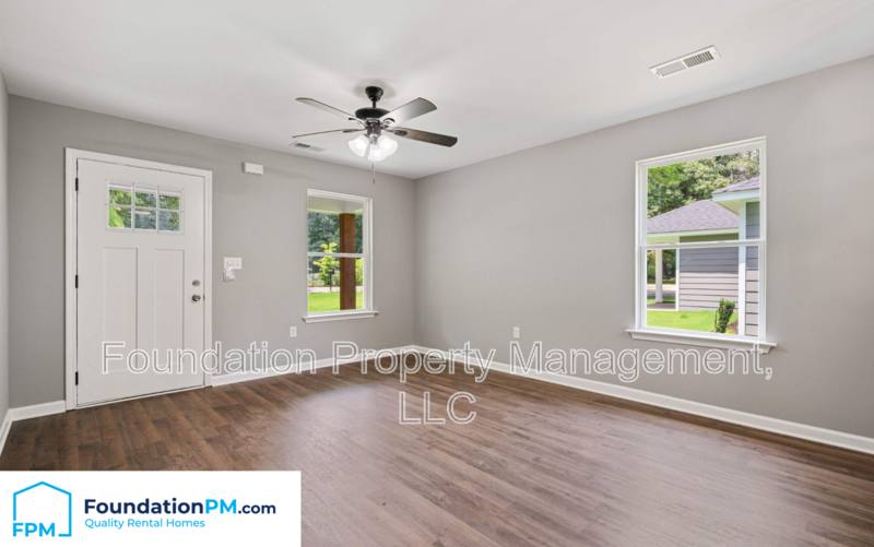 House for rent at 3660 Grey Rd, Memphis, TN 38108