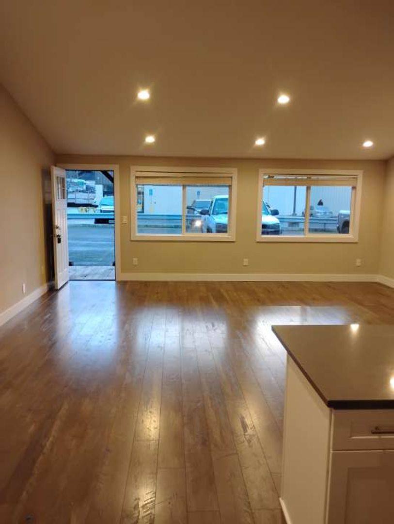 Apartment for rent at 300 NW Santiam Blvd, Stayton, OR 97383