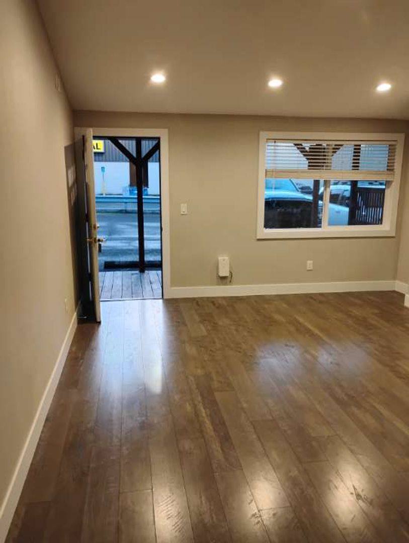 Apartment for rent at 300 NW Santiam Blvd, Stayton, OR 97383