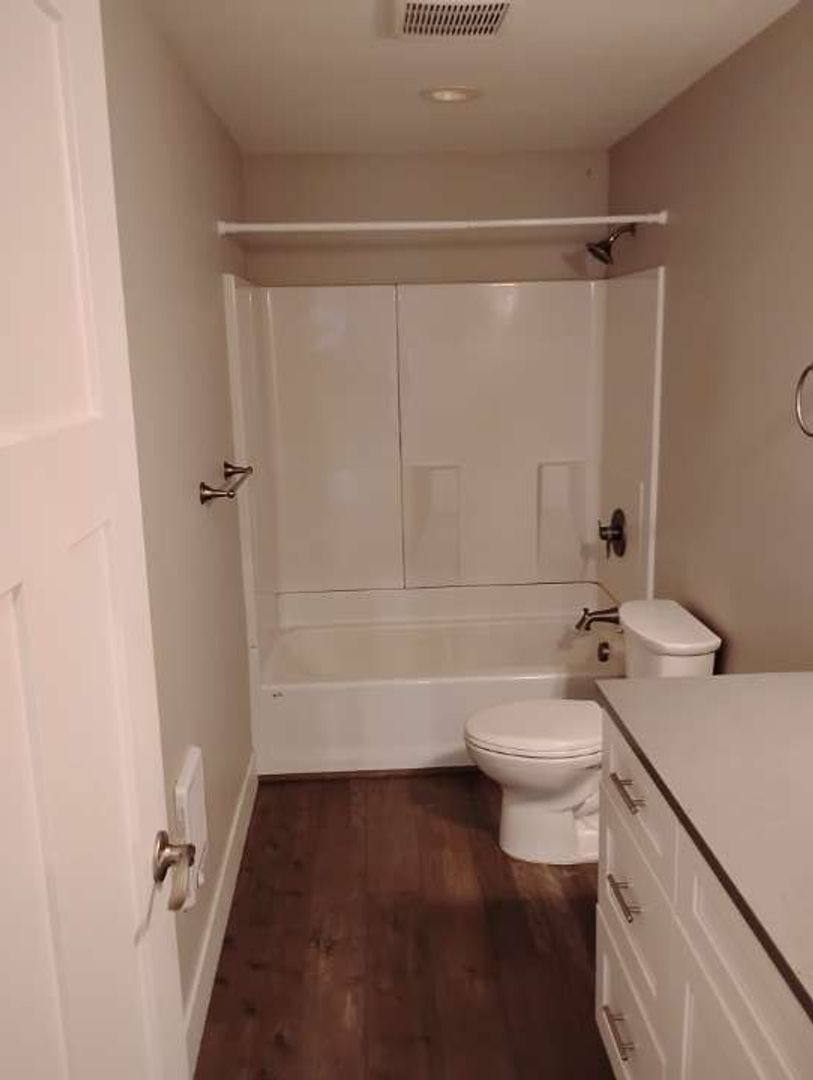 Apartment for rent at 300 NW Santiam Blvd, Stayton, OR 97383