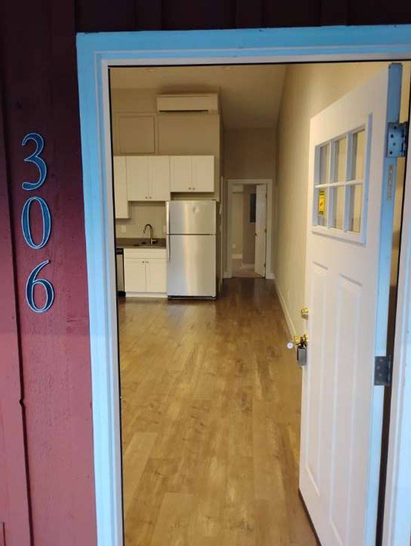Apartment for rent at 300 NW Santiam Blvd, Stayton, OR 97383