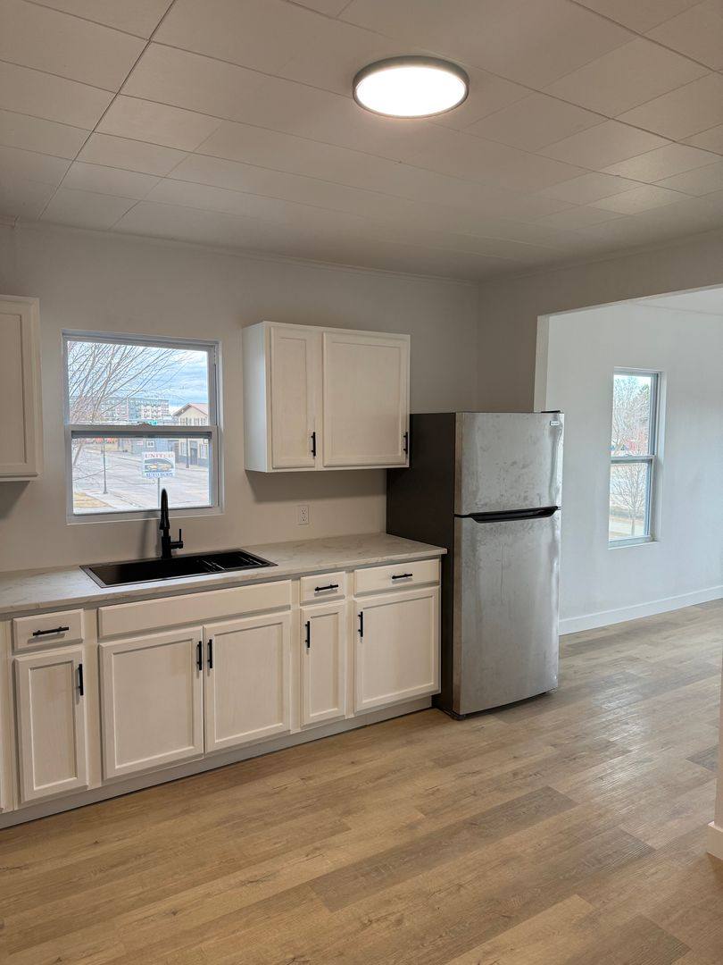 Apartment for rent at 1119 Main St, Oshkosh, WI 54902