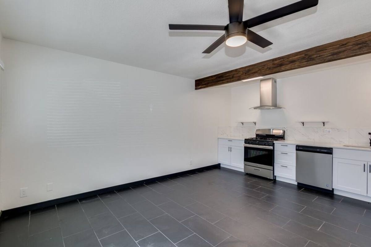 Apartment for rent at 1116 E Lemon St, Tempe, AZ 85281