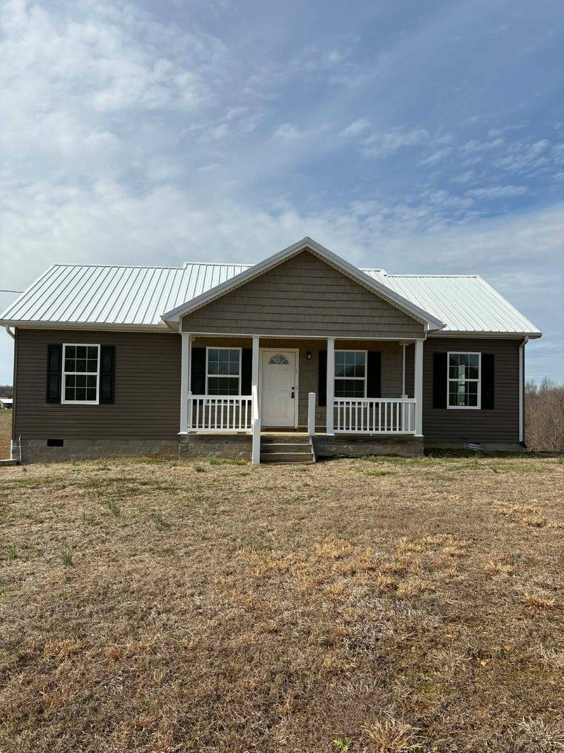 House for rent at 393 Jack Hunt Rd, Tompkinsville, KY 42167
