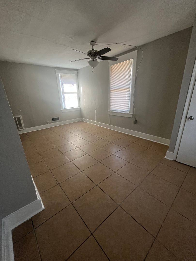 House for rent at 3576 Spottswood Ave, Memphis, TN 38111